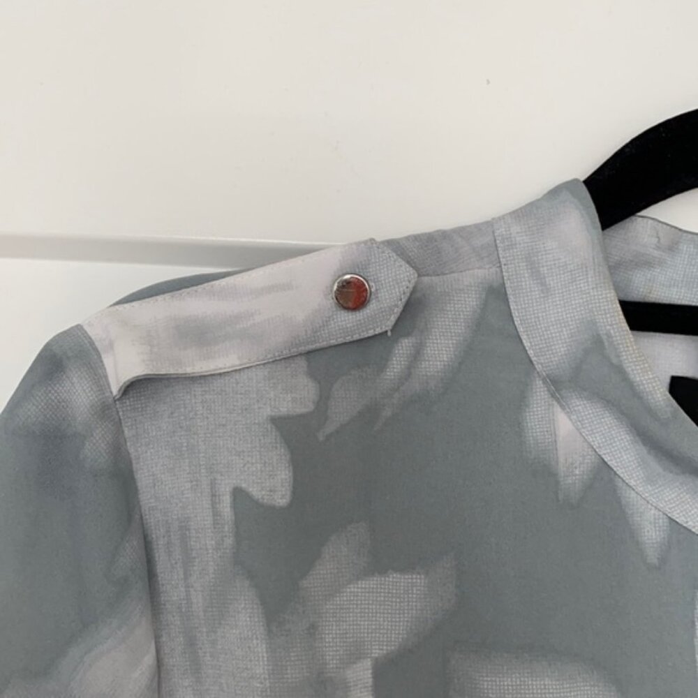 Banana Republic - Button-Up Maxi Dress Mandarin Collar, XS: Cloud Watercolor - Picture 8 of 12